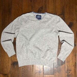 American Eagle Outfitters V-Neck Sweater - Large